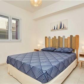 3 bedroom seaside apartments in Sicily, sleeps 6